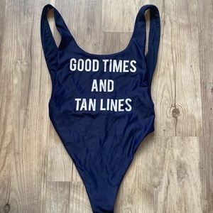 NAVY ONE LOW CUT PEICE SWIMSUIT